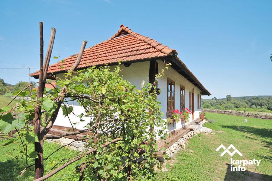 Садиба Гардига Pystan Exterior photo